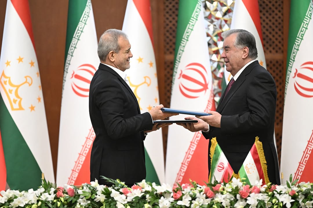 Iran and Tajikistan Expand Scientific Cooperation with Focus on Biotechnology