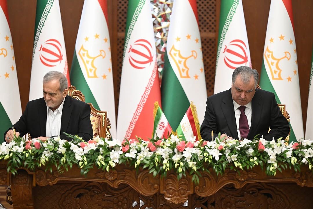 Iran and Tajikistan Expand Scientific Cooperation with Focus on Biotechnology