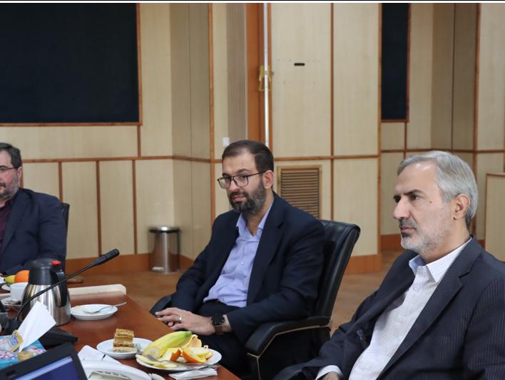 بازدید رئیس مرکز تحقیقات پزشکی قانونی و هیات همراه از پژوهشگاه